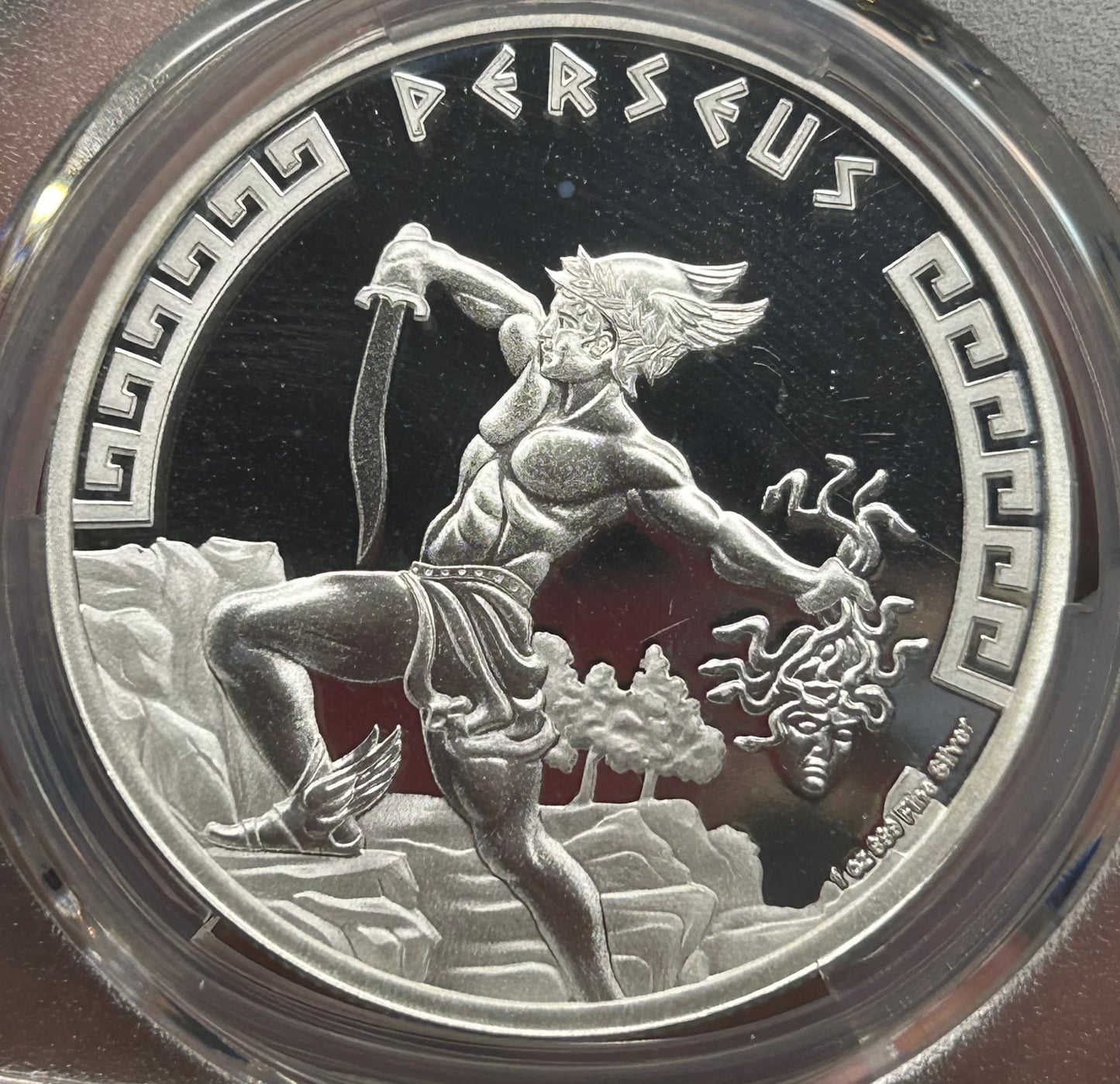 2024年紐埃《神話系列-帕爾修斯》 一安士銀幣 PCGS 69