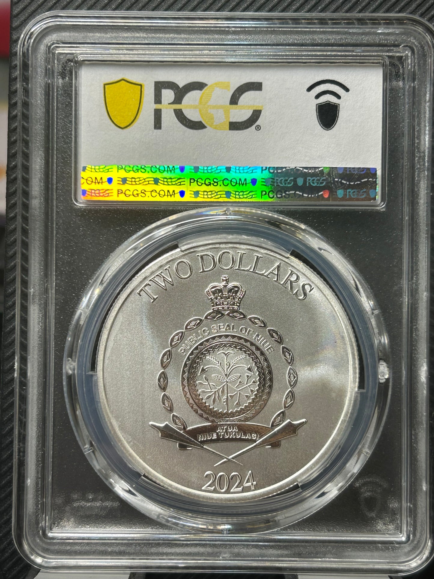 2024年紐埃《神話系列-帕爾修斯》 一安士銀幣 PCGS 69